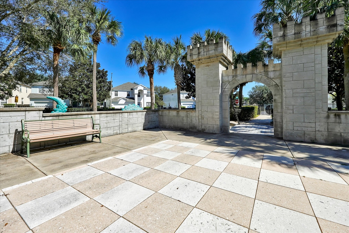 124-IMG (124 of 136)