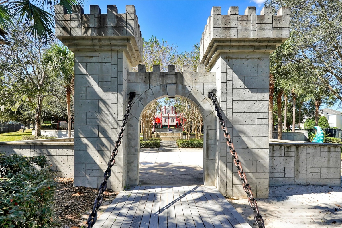 125-IMG (125 of 136)